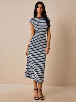 Miakee - Dahlia Midi Dress