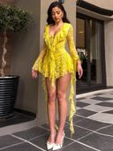 Yellow color option, Currently selected