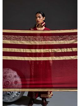 Banana Labs - Women Crater Molten Maroon Dupatta