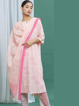 Banana Labs - Women Clove Geometric Print Pink Dupatta
