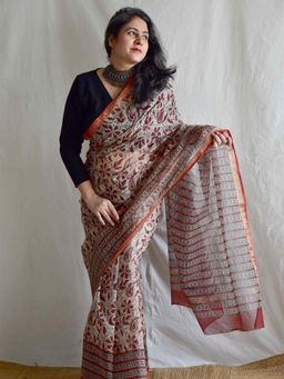 Sundarii - Women's Brown Swapna Dabu Kota Doria Saree without Blouse