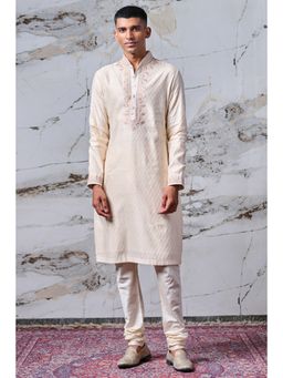 TASVA - Ivory Embroidered Mandarin Neck Thread Work Kurta with Churidar