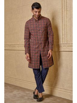 TASVA - Maroon Printed Collar Neck Printed Kurta with Churidar