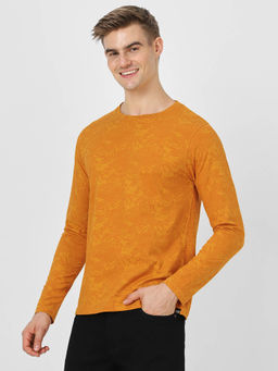 Urbano Fashion - Men Mustard Printed Full Sleeve Slim Fit T-shirt