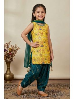 Lagorii - Yellow Silk Blend Embroidered Kurti With Salwar & Dupatta