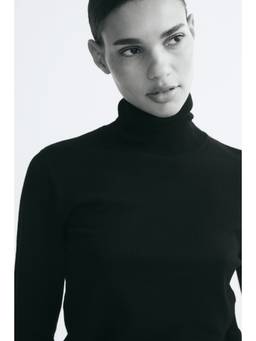 H&M - Women Black Polo-Neck Jumper
