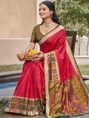 Red color option, Sold out, Currently selected