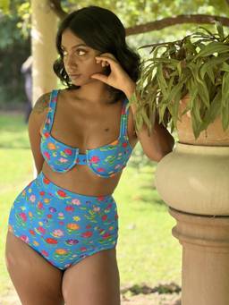 IZSI - Blue Lotus Pond Print Balconette Padded Underwired Bikini Top
