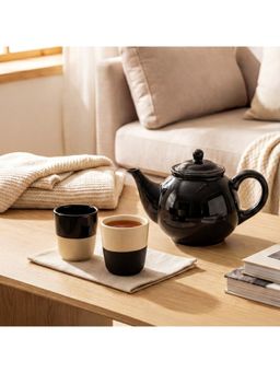 BlackCarrot - 2 Piece Black-White Ceramic Cup Set & 1 Black Ceramic Kettle