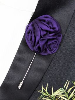 PELUCHE - Ranunculus Flower Purple Brooch Lapel Pin For Men