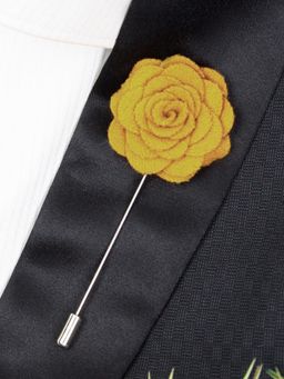 PELUCHE - Blooming Charm Yellow Brooch Lapel Pin For Men