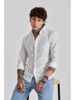 Snitch - White Textured Self Design Full Sleeves Slim Casual Shirt for Men