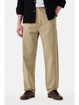 Snitch - Beige Solid Relaxed Casual Trouser for Men