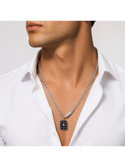 Salty Alpha - Black Stylish Player Necklace