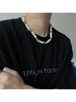 Salty Alpha - White Majestic Pearl Necklace