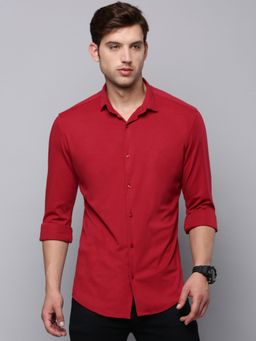 SHOWOFFFF - Mens Spread Collar Red Solid Shirt