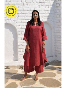 HOUSE OF MOXA - Handwoven Checks Maroon Kurta And Wide-legged Pyjama (Set of 2)