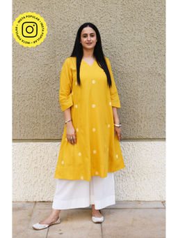 HOUSE OF MOXA - Yellow Polka Dot Jamdani Kurta (Set of 2)