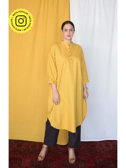 HOUSE OF MOXA - Anar Yellow Antifit Kurta Set with Charcoal Pants (Set of 2)