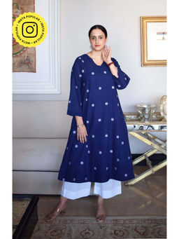 HOUSE OF MOXA - Midnight Blue Jamdani Phiran Kurta with Slip and Pant (Set of 3)
