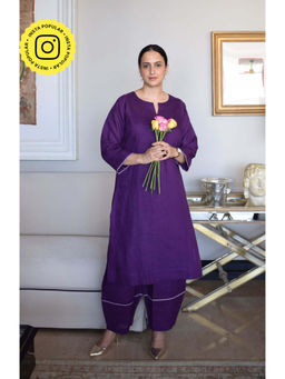 HOUSE OF MOXA - Purple Linen Straight Fit Panelled Kurta with Pant (Set of 2)