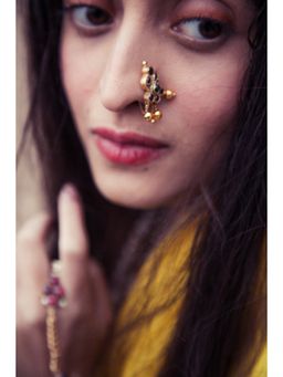 AAHARYA - pink ghungroo Daah Nose Pin