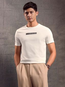 U.S. Polo Assn. Denim Co. - Men White Solid Regular Fit T-Shirt