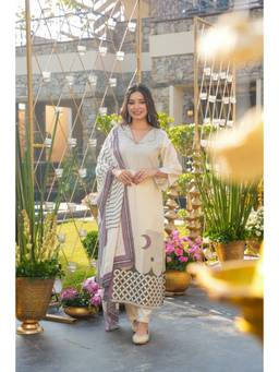 THE52 - Off White Muslin Printed Kurta and Pant with Dupatta