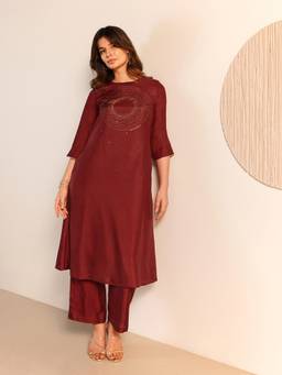 Pink Fort - Maroon Silk Blend Geometric Kurta and Pant