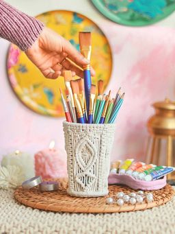 Karighar - Off White CraftCove Holder