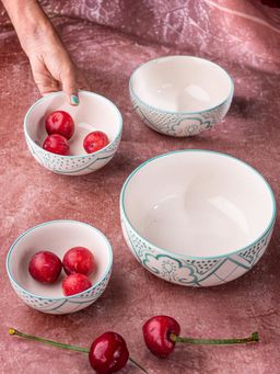 The Better Home - Ceramic 4PCS Set Serving Bowl White with Design