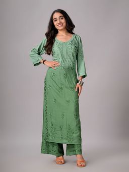 Colorkosh - Women Green Raw Silk Embroidered Kurta with Palazzo