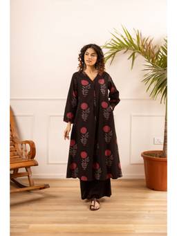 Nehamta - Women Black Cotton Blend Floral Kurta with Palazzo