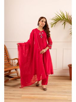 Nehamta - Women Red Chanderi Embroidered Kurta with Pant and Dupatta
