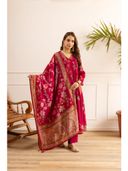 Red color option, Sold out, Currently selected