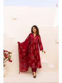 Red color option, Sold out, Currently selected