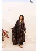 Black color option, Sold out, Currently selected