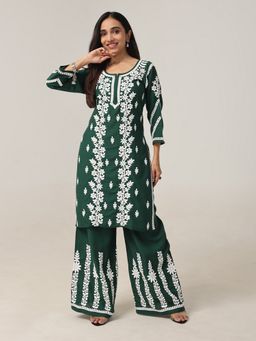 Colorkosh - Women Green Viscose Rayon Embroidered Kurta with Palazzo