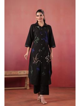SAVI - Women Black Cotton Embroidered Kurta with Pant