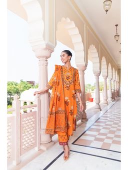 SAVI - Women Mustard Pure Cotton Floral Kurta with Pant and Dupatta
