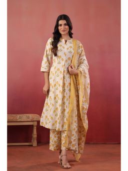 SAVI - Women Off White Cotton Floral Kurta with Pant and Dupatta