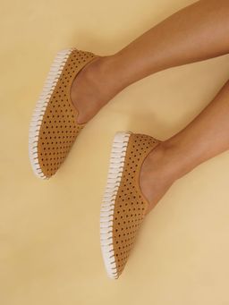 Sherrif Shoes - Tan Self Design Loafers