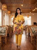 Yellow color option, Currently selected