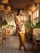 Mustard color option, Currently selected