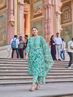 Yufta - Green Embroidered Festive Anarkali Pant with Dupatta