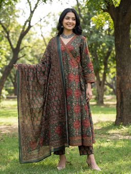 Yufta - Green Printed Festive Kurta Pant with Dupatta