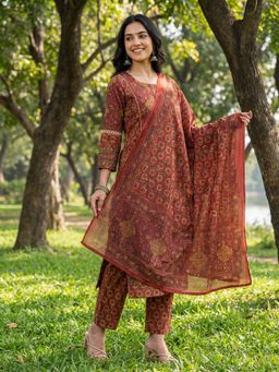 Yufta - Red Lace Work Festive Kurta Pant with Dupatta