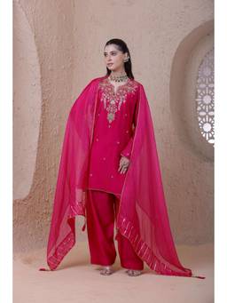Label Niti Bothra - Rangrez Pink Short Kurta with Salwar and Dupatta