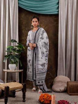 Yufta - White Cotton Straight Paisley Kurta and Pants with Dupatta (Set of 3)