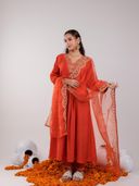 Orange color option, Sold out, Currently selected